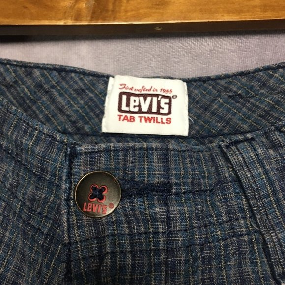 Levis Tab Twills Mens Shorts size 33 Blue Textured Long Length Snap Pockets - Picture 3 of 12